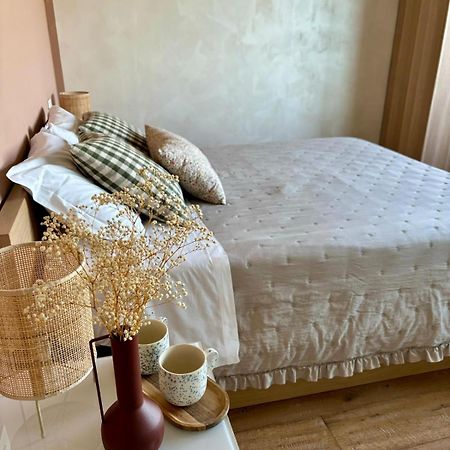Mirabel Apartment Киети Екстериор снимка