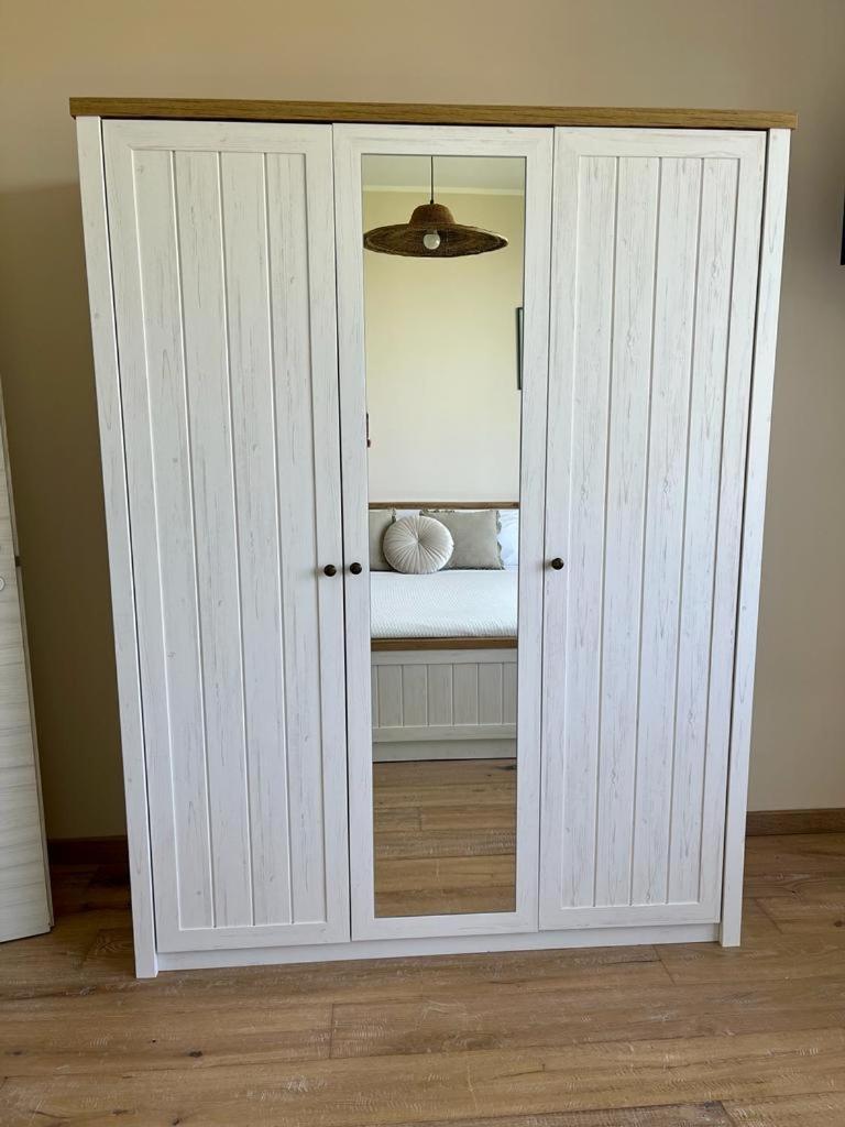 Mirabel Apartment Киети Екстериор снимка